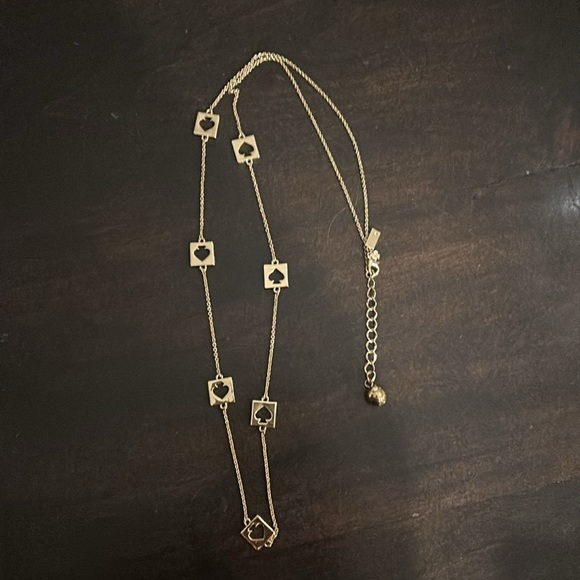 Kate Spade ♠️ necklace. In gold tone. Great details! Excellent condition! - Picture 2 of 6